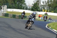 Mallory-park-Leicestershire;Mallory-park-photographs;Motorcycle-action-photographs;classic-bikes;event-digital-images;eventdigitalimages;mallory-park;no-limits-trackday;peter-wileman-photography;vintage-bikes;vintage-motorcycles;vmcc-festival-1000-bikes