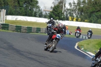 Mallory-park-Leicestershire;Mallory-park-photographs;Motorcycle-action-photographs;classic-bikes;event-digital-images;eventdigitalimages;mallory-park;no-limits-trackday;peter-wileman-photography;vintage-bikes;vintage-motorcycles;vmcc-festival-1000-bikes