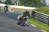 Mallory-park-Leicestershire;Mallory-park-photographs;Motorcycle-action-photographs;classic-bikes;event-digital-images;eventdigitalimages;mallory-park;no-limits-trackday;peter-wileman-photography;vintage-bikes;vintage-motorcycles;vmcc-festival-1000-bikes