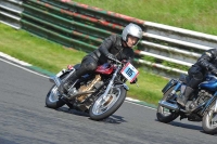 Mallory-park-Leicestershire;Mallory-park-photographs;Motorcycle-action-photographs;classic-bikes;event-digital-images;eventdigitalimages;mallory-park;no-limits-trackday;peter-wileman-photography;vintage-bikes;vintage-motorcycles;vmcc-festival-1000-bikes