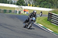 Mallory-park-Leicestershire;Mallory-park-photographs;Motorcycle-action-photographs;classic-bikes;event-digital-images;eventdigitalimages;mallory-park;no-limits-trackday;peter-wileman-photography;vintage-bikes;vintage-motorcycles;vmcc-festival-1000-bikes