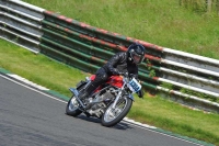 Mallory-park-Leicestershire;Mallory-park-photographs;Motorcycle-action-photographs;classic-bikes;event-digital-images;eventdigitalimages;mallory-park;no-limits-trackday;peter-wileman-photography;vintage-bikes;vintage-motorcycles;vmcc-festival-1000-bikes