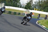 Mallory-park-Leicestershire;Mallory-park-photographs;Motorcycle-action-photographs;classic-bikes;event-digital-images;eventdigitalimages;mallory-park;no-limits-trackday;peter-wileman-photography;vintage-bikes;vintage-motorcycles;vmcc-festival-1000-bikes