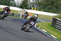 Mallory-park-Leicestershire;Mallory-park-photographs;Motorcycle-action-photographs;classic-bikes;event-digital-images;eventdigitalimages;mallory-park;no-limits-trackday;peter-wileman-photography;vintage-bikes;vintage-motorcycles;vmcc-festival-1000-bikes