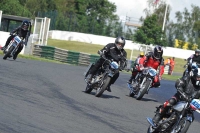 Mallory-park-Leicestershire;Mallory-park-photographs;Motorcycle-action-photographs;classic-bikes;event-digital-images;eventdigitalimages;mallory-park;no-limits-trackday;peter-wileman-photography;vintage-bikes;vintage-motorcycles;vmcc-festival-1000-bikes