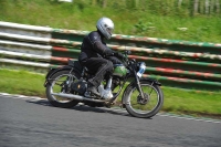 Mallory-park-Leicestershire;Mallory-park-photographs;Motorcycle-action-photographs;classic-bikes;event-digital-images;eventdigitalimages;mallory-park;no-limits-trackday;peter-wileman-photography;vintage-bikes;vintage-motorcycles;vmcc-festival-1000-bikes