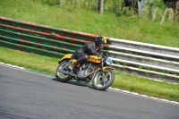 Mallory-park-Leicestershire;Mallory-park-photographs;Motorcycle-action-photographs;classic-bikes;event-digital-images;eventdigitalimages;mallory-park;no-limits-trackday;peter-wileman-photography;vintage-bikes;vintage-motorcycles;vmcc-festival-1000-bikes