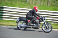 Mallory-park-Leicestershire;Mallory-park-photographs;Motorcycle-action-photographs;classic-bikes;event-digital-images;eventdigitalimages;mallory-park;no-limits-trackday;peter-wileman-photography;vintage-bikes;vintage-motorcycles;vmcc-festival-1000-bikes