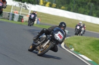 Mallory-park-Leicestershire;Mallory-park-photographs;Motorcycle-action-photographs;classic-bikes;event-digital-images;eventdigitalimages;mallory-park;no-limits-trackday;peter-wileman-photography;vintage-bikes;vintage-motorcycles;vmcc-festival-1000-bikes