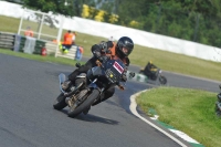 Mallory-park-Leicestershire;Mallory-park-photographs;Motorcycle-action-photographs;classic-bikes;event-digital-images;eventdigitalimages;mallory-park;no-limits-trackday;peter-wileman-photography;vintage-bikes;vintage-motorcycles;vmcc-festival-1000-bikes