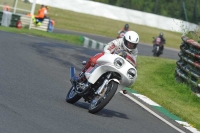 Mallory-park-Leicestershire;Mallory-park-photographs;Motorcycle-action-photographs;classic-bikes;event-digital-images;eventdigitalimages;mallory-park;no-limits-trackday;peter-wileman-photography;vintage-bikes;vintage-motorcycles;vmcc-festival-1000-bikes