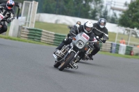 Mallory-park-Leicestershire;Mallory-park-photographs;Motorcycle-action-photographs;classic-bikes;event-digital-images;eventdigitalimages;mallory-park;no-limits-trackday;peter-wileman-photography;vintage-bikes;vintage-motorcycles;vmcc-festival-1000-bikes