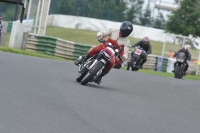 Mallory-park-Leicestershire;Mallory-park-photographs;Motorcycle-action-photographs;classic-bikes;event-digital-images;eventdigitalimages;mallory-park;no-limits-trackday;peter-wileman-photography;vintage-bikes;vintage-motorcycles;vmcc-festival-1000-bikes