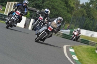 Mallory-park-Leicestershire;Mallory-park-photographs;Motorcycle-action-photographs;classic-bikes;event-digital-images;eventdigitalimages;mallory-park;no-limits-trackday;peter-wileman-photography;vintage-bikes;vintage-motorcycles;vmcc-festival-1000-bikes