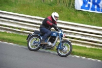 Mallory-park-Leicestershire;Mallory-park-photographs;Motorcycle-action-photographs;classic-bikes;event-digital-images;eventdigitalimages;mallory-park;no-limits-trackday;peter-wileman-photography;vintage-bikes;vintage-motorcycles;vmcc-festival-1000-bikes