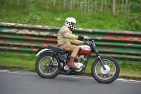 Mallory-park-Leicestershire;Mallory-park-photographs;Motorcycle-action-photographs;classic-bikes;event-digital-images;eventdigitalimages;mallory-park;no-limits-trackday;peter-wileman-photography;vintage-bikes;vintage-motorcycles;vmcc-festival-1000-bikes