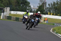 Mallory-park-Leicestershire;Mallory-park-photographs;Motorcycle-action-photographs;classic-bikes;event-digital-images;eventdigitalimages;mallory-park;no-limits-trackday;peter-wileman-photography;vintage-bikes;vintage-motorcycles;vmcc-festival-1000-bikes