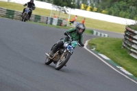 Mallory-park-Leicestershire;Mallory-park-photographs;Motorcycle-action-photographs;classic-bikes;event-digital-images;eventdigitalimages;mallory-park;no-limits-trackday;peter-wileman-photography;vintage-bikes;vintage-motorcycles;vmcc-festival-1000-bikes