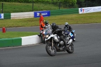 Mallory-park-Leicestershire;Mallory-park-photographs;Motorcycle-action-photographs;classic-bikes;event-digital-images;eventdigitalimages;mallory-park;no-limits-trackday;peter-wileman-photography;vintage-bikes;vintage-motorcycles;vmcc-festival-1000-bikes