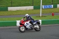 Mallory-park-Leicestershire;Mallory-park-photographs;Motorcycle-action-photographs;classic-bikes;event-digital-images;eventdigitalimages;mallory-park;no-limits-trackday;peter-wileman-photography;vintage-bikes;vintage-motorcycles;vmcc-festival-1000-bikes