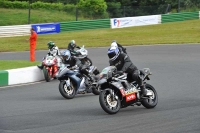 Mallory-park-Leicestershire;Mallory-park-photographs;Motorcycle-action-photographs;classic-bikes;event-digital-images;eventdigitalimages;mallory-park;no-limits-trackday;peter-wileman-photography;vintage-bikes;vintage-motorcycles;vmcc-festival-1000-bikes