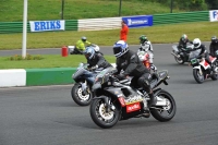 Mallory-park-Leicestershire;Mallory-park-photographs;Motorcycle-action-photographs;classic-bikes;event-digital-images;eventdigitalimages;mallory-park;no-limits-trackday;peter-wileman-photography;vintage-bikes;vintage-motorcycles;vmcc-festival-1000-bikes