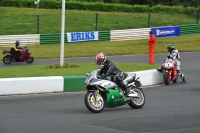 Mallory-park-Leicestershire;Mallory-park-photographs;Motorcycle-action-photographs;classic-bikes;event-digital-images;eventdigitalimages;mallory-park;no-limits-trackday;peter-wileman-photography;vintage-bikes;vintage-motorcycles;vmcc-festival-1000-bikes