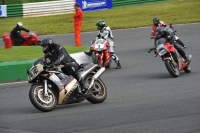 Mallory-park-Leicestershire;Mallory-park-photographs;Motorcycle-action-photographs;classic-bikes;event-digital-images;eventdigitalimages;mallory-park;no-limits-trackday;peter-wileman-photography;vintage-bikes;vintage-motorcycles;vmcc-festival-1000-bikes