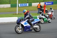 Mallory-park-Leicestershire;Mallory-park-photographs;Motorcycle-action-photographs;classic-bikes;event-digital-images;eventdigitalimages;mallory-park;no-limits-trackday;peter-wileman-photography;vintage-bikes;vintage-motorcycles;vmcc-festival-1000-bikes