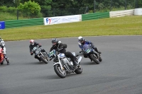 Mallory-park-Leicestershire;Mallory-park-photographs;Motorcycle-action-photographs;classic-bikes;event-digital-images;eventdigitalimages;mallory-park;no-limits-trackday;peter-wileman-photography;vintage-bikes;vintage-motorcycles;vmcc-festival-1000-bikes