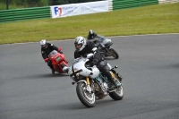 Mallory-park-Leicestershire;Mallory-park-photographs;Motorcycle-action-photographs;classic-bikes;event-digital-images;eventdigitalimages;mallory-park;no-limits-trackday;peter-wileman-photography;vintage-bikes;vintage-motorcycles;vmcc-festival-1000-bikes