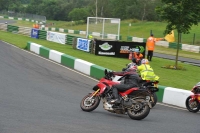 Mallory-park-Leicestershire;Mallory-park-photographs;Motorcycle-action-photographs;classic-bikes;event-digital-images;eventdigitalimages;mallory-park;no-limits-trackday;peter-wileman-photography;vintage-bikes;vintage-motorcycles;vmcc-festival-1000-bikes