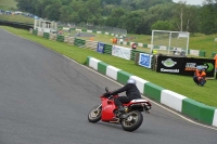 Mallory-park-Leicestershire;Mallory-park-photographs;Motorcycle-action-photographs;classic-bikes;event-digital-images;eventdigitalimages;mallory-park;no-limits-trackday;peter-wileman-photography;vintage-bikes;vintage-motorcycles;vmcc-festival-1000-bikes