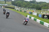 Mallory-park-Leicestershire;Mallory-park-photographs;Motorcycle-action-photographs;classic-bikes;event-digital-images;eventdigitalimages;mallory-park;no-limits-trackday;peter-wileman-photography;vintage-bikes;vintage-motorcycles;vmcc-festival-1000-bikes