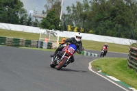 Mallory-park-Leicestershire;Mallory-park-photographs;Motorcycle-action-photographs;classic-bikes;event-digital-images;eventdigitalimages;mallory-park;no-limits-trackday;peter-wileman-photography;vintage-bikes;vintage-motorcycles;vmcc-festival-1000-bikes