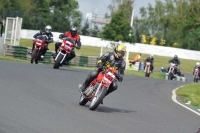 Mallory-park-Leicestershire;Mallory-park-photographs;Motorcycle-action-photographs;classic-bikes;event-digital-images;eventdigitalimages;mallory-park;no-limits-trackday;peter-wileman-photography;vintage-bikes;vintage-motorcycles;vmcc-festival-1000-bikes