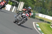 Mallory-park-Leicestershire;Mallory-park-photographs;Motorcycle-action-photographs;classic-bikes;event-digital-images;eventdigitalimages;mallory-park;no-limits-trackday;peter-wileman-photography;vintage-bikes;vintage-motorcycles;vmcc-festival-1000-bikes