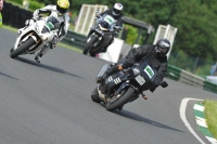 Mallory-park-Leicestershire;Mallory-park-photographs;Motorcycle-action-photographs;classic-bikes;event-digital-images;eventdigitalimages;mallory-park;no-limits-trackday;peter-wileman-photography;vintage-bikes;vintage-motorcycles;vmcc-festival-1000-bikes