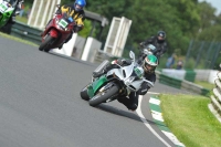 Mallory-park-Leicestershire;Mallory-park-photographs;Motorcycle-action-photographs;classic-bikes;event-digital-images;eventdigitalimages;mallory-park;no-limits-trackday;peter-wileman-photography;vintage-bikes;vintage-motorcycles;vmcc-festival-1000-bikes