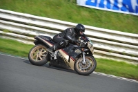 Mallory-park-Leicestershire;Mallory-park-photographs;Motorcycle-action-photographs;classic-bikes;event-digital-images;eventdigitalimages;mallory-park;no-limits-trackday;peter-wileman-photography;vintage-bikes;vintage-motorcycles;vmcc-festival-1000-bikes