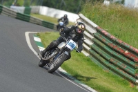 Mallory-park-Leicestershire;Mallory-park-photographs;Motorcycle-action-photographs;classic-bikes;event-digital-images;eventdigitalimages;mallory-park;no-limits-trackday;peter-wileman-photography;vintage-bikes;vintage-motorcycles;vmcc-festival-1000-bikes