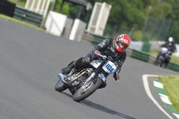 Mallory-park-Leicestershire;Mallory-park-photographs;Motorcycle-action-photographs;classic-bikes;event-digital-images;eventdigitalimages;mallory-park;no-limits-trackday;peter-wileman-photography;vintage-bikes;vintage-motorcycles;vmcc-festival-1000-bikes