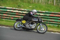 Mallory-park-Leicestershire;Mallory-park-photographs;Motorcycle-action-photographs;classic-bikes;event-digital-images;eventdigitalimages;mallory-park;no-limits-trackday;peter-wileman-photography;vintage-bikes;vintage-motorcycles;vmcc-festival-1000-bikes