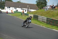 Mallory-park-Leicestershire;Mallory-park-photographs;Motorcycle-action-photographs;classic-bikes;event-digital-images;eventdigitalimages;mallory-park;no-limits-trackday;peter-wileman-photography;vintage-bikes;vintage-motorcycles;vmcc-festival-1000-bikes