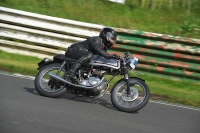 Mallory-park-Leicestershire;Mallory-park-photographs;Motorcycle-action-photographs;classic-bikes;event-digital-images;eventdigitalimages;mallory-park;no-limits-trackday;peter-wileman-photography;vintage-bikes;vintage-motorcycles;vmcc-festival-1000-bikes