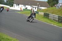 Mallory-park-Leicestershire;Mallory-park-photographs;Motorcycle-action-photographs;classic-bikes;event-digital-images;eventdigitalimages;mallory-park;no-limits-trackday;peter-wileman-photography;vintage-bikes;vintage-motorcycles;vmcc-festival-1000-bikes