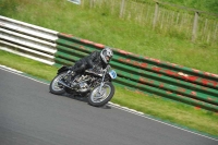 Mallory-park-Leicestershire;Mallory-park-photographs;Motorcycle-action-photographs;classic-bikes;event-digital-images;eventdigitalimages;mallory-park;no-limits-trackday;peter-wileman-photography;vintage-bikes;vintage-motorcycles;vmcc-festival-1000-bikes