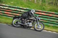 Mallory-park-Leicestershire;Mallory-park-photographs;Motorcycle-action-photographs;classic-bikes;event-digital-images;eventdigitalimages;mallory-park;no-limits-trackday;peter-wileman-photography;vintage-bikes;vintage-motorcycles;vmcc-festival-1000-bikes