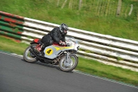 Mallory-park-Leicestershire;Mallory-park-photographs;Motorcycle-action-photographs;classic-bikes;event-digital-images;eventdigitalimages;mallory-park;no-limits-trackday;peter-wileman-photography;vintage-bikes;vintage-motorcycles;vmcc-festival-1000-bikes