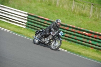 Mallory-park-Leicestershire;Mallory-park-photographs;Motorcycle-action-photographs;classic-bikes;event-digital-images;eventdigitalimages;mallory-park;no-limits-trackday;peter-wileman-photography;vintage-bikes;vintage-motorcycles;vmcc-festival-1000-bikes